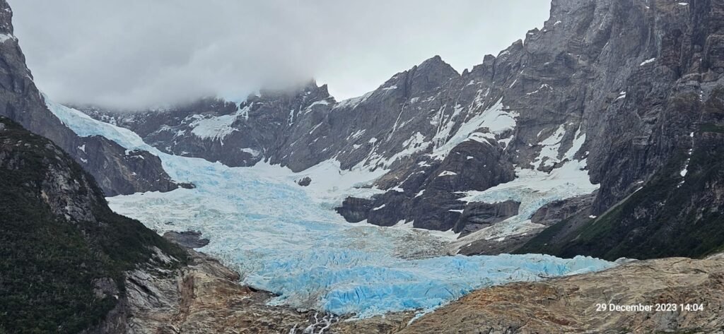 glaciar serrano y balmaceda